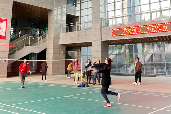 厦门乐虎lehu游戏科技举办员工羽毛球、乒乓球比赛